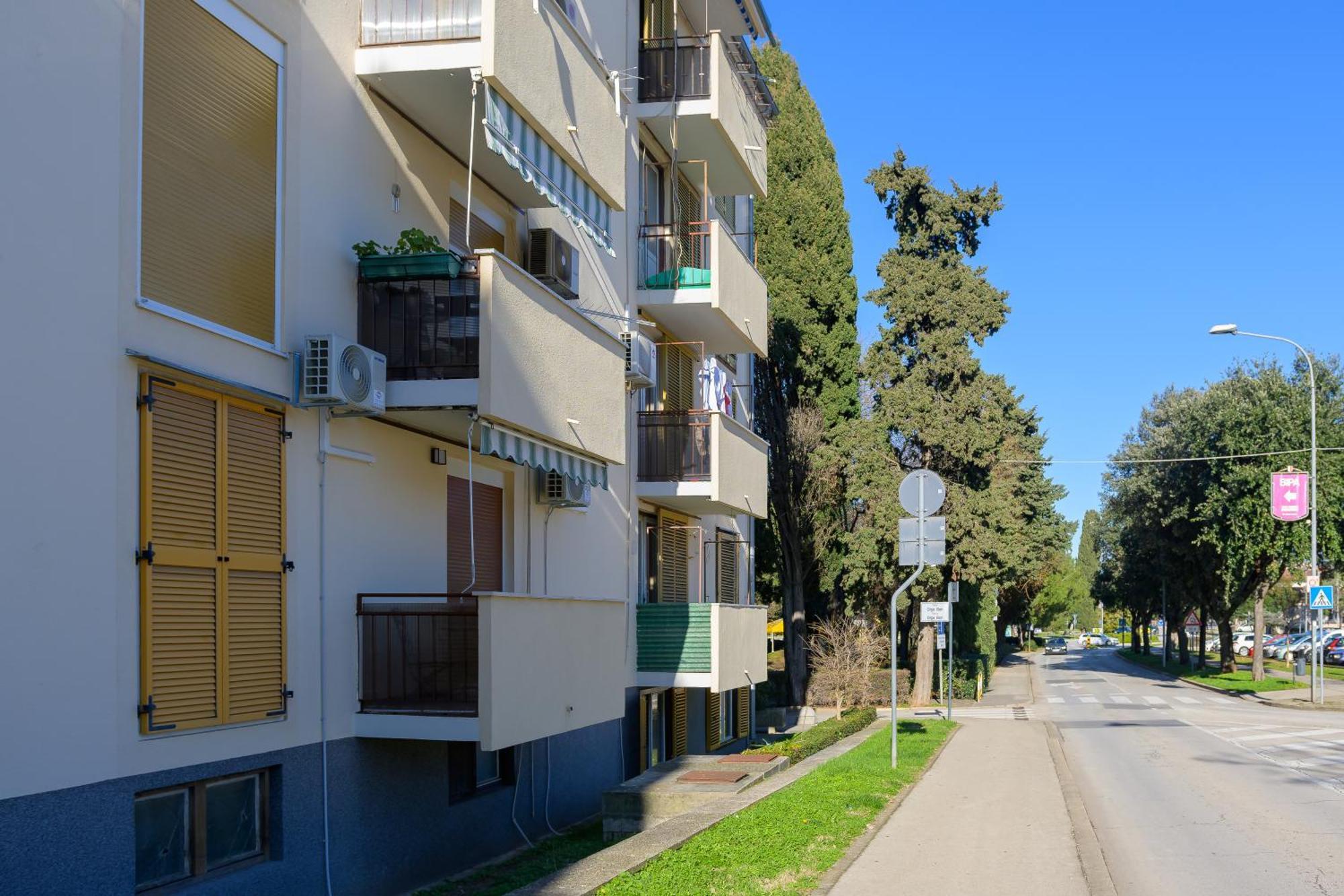 Apartment Pina Poreč Exterior foto